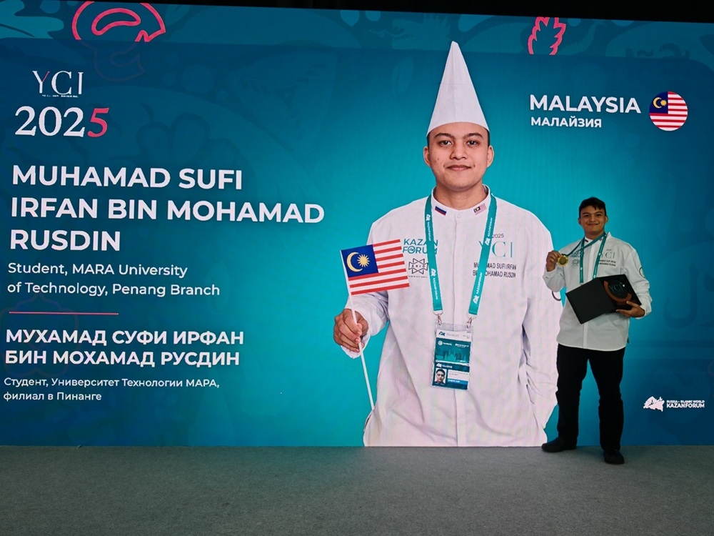 277582 Muhamad Sufi Irfan Mohamad Rusdin from UiTM Penang was announced as the gold medal winner in the Confectionery Arts category at the prestigious Young Chefs International Competition 2025 in Kazan. — Picture via Facebook/Gastronomy Association of Malaysia