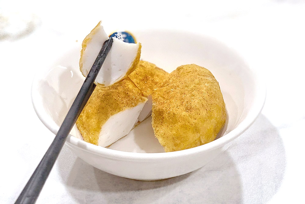 277841 Fried Fish Cake. — Picture by CK Lim