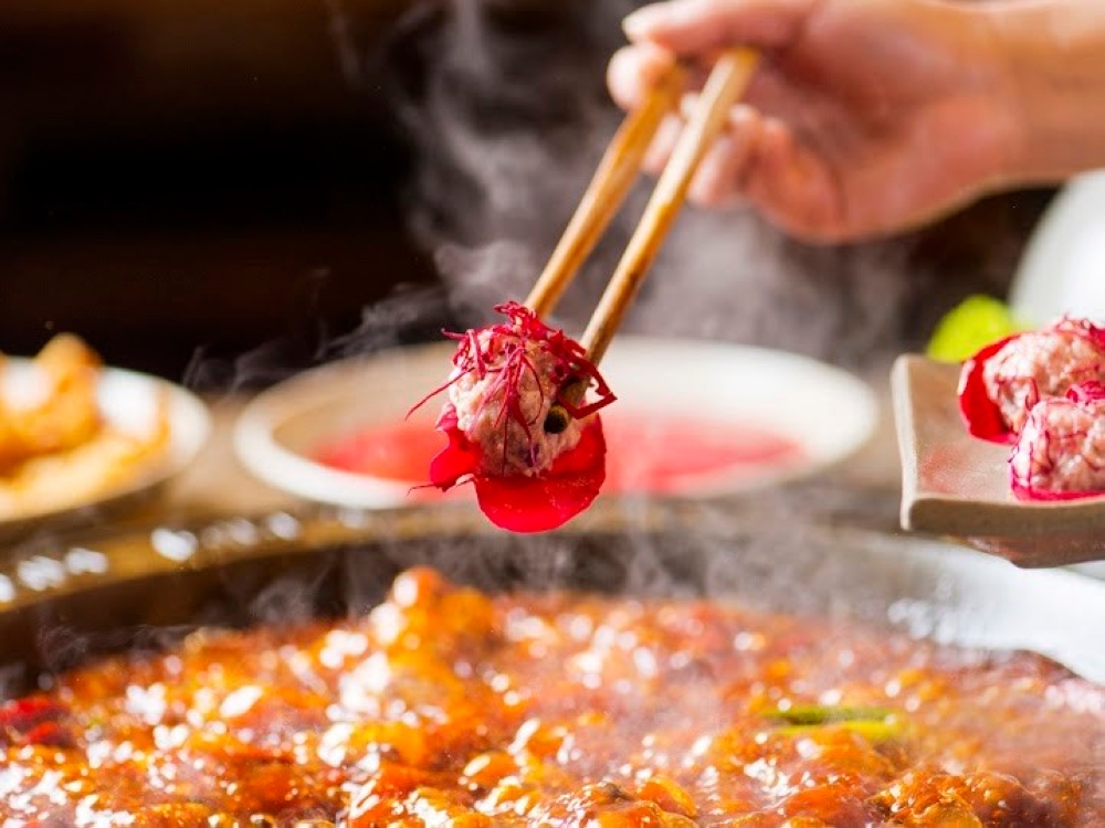 278161 Xiao Long Kan, a hotpot chain in Malaysia alongside Haidilao, popular for its Sichuan flavours and dramatic dining ambience. — Pic by Xiao Long Kan