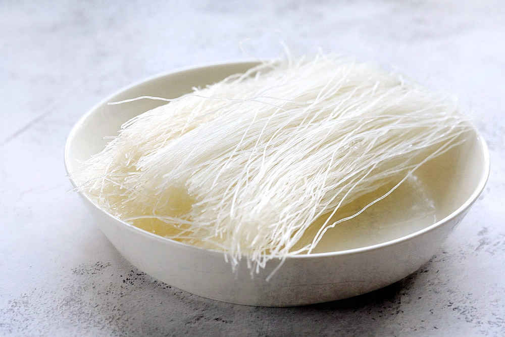278703 Dry glass noodles. — Picture by CK Lim