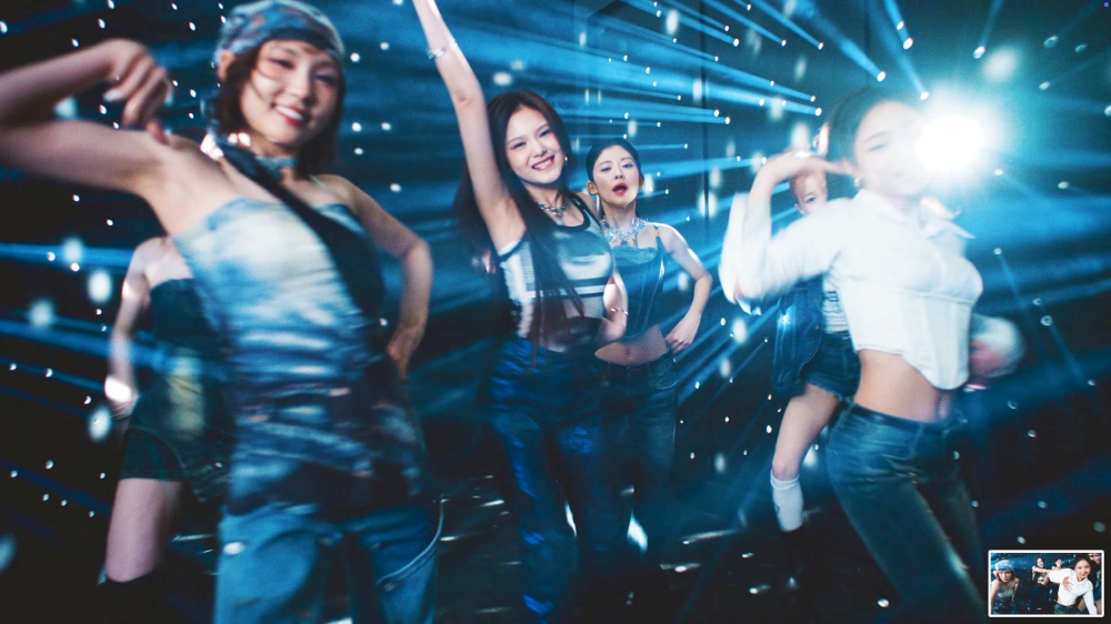 279872 Lingling (centre) in a more K-pop code attire for KIIRAS' 'Kill Ma Bo$$' — Screengrab from YouTube/KIIRAS