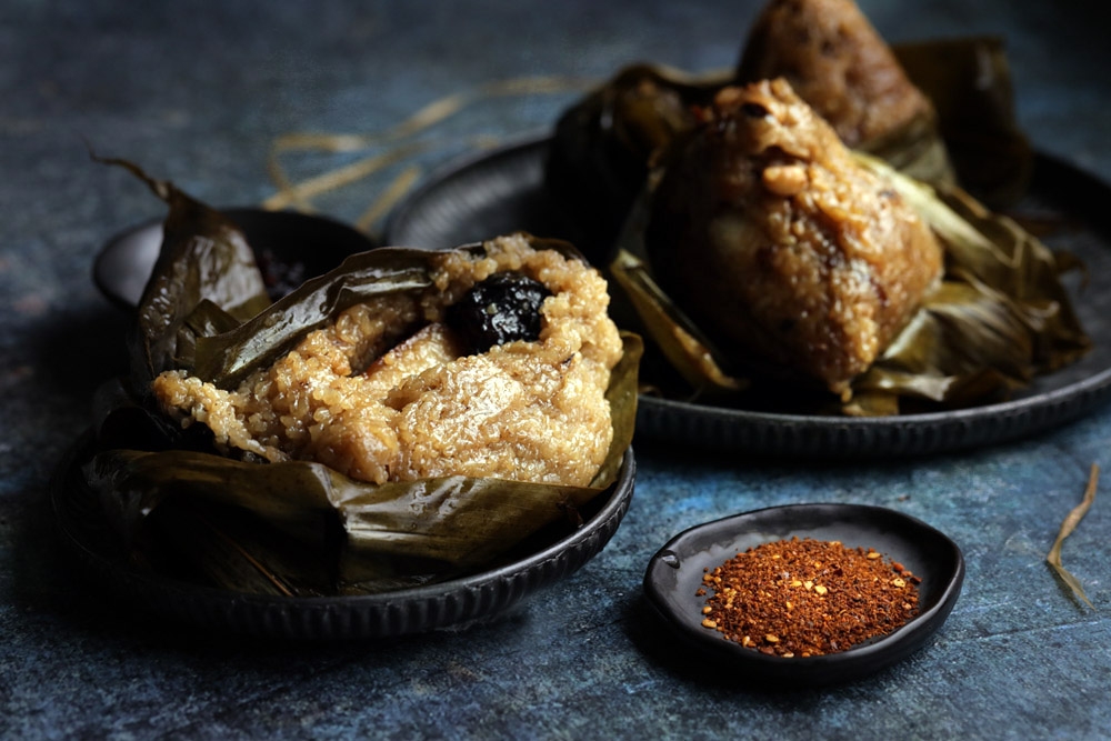280018 Spice things up with some Sichuan ‘mala’ powder. — Picture by CK Lim