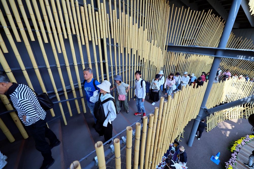 Visitors queue for up to two hours to enjoy ‘roti canai’ at the Malaysia Pavilion at the Expo 2025 Osaka. — Bernama pic