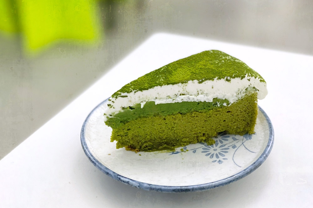 270298-2 Triple Matcha Cake. — Picture by CK Lim
