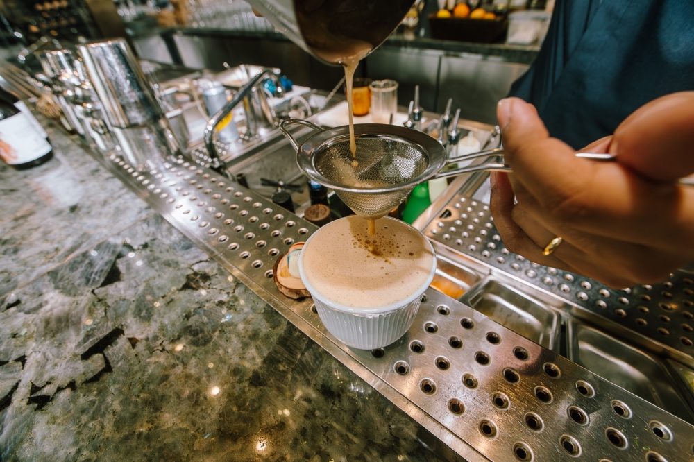 270536-1 Cacao, from the 'Single Origin' section of the new menu, makes use of the nibs, husks and beans of the cacao fruit. — Picture by Raymond Manuel