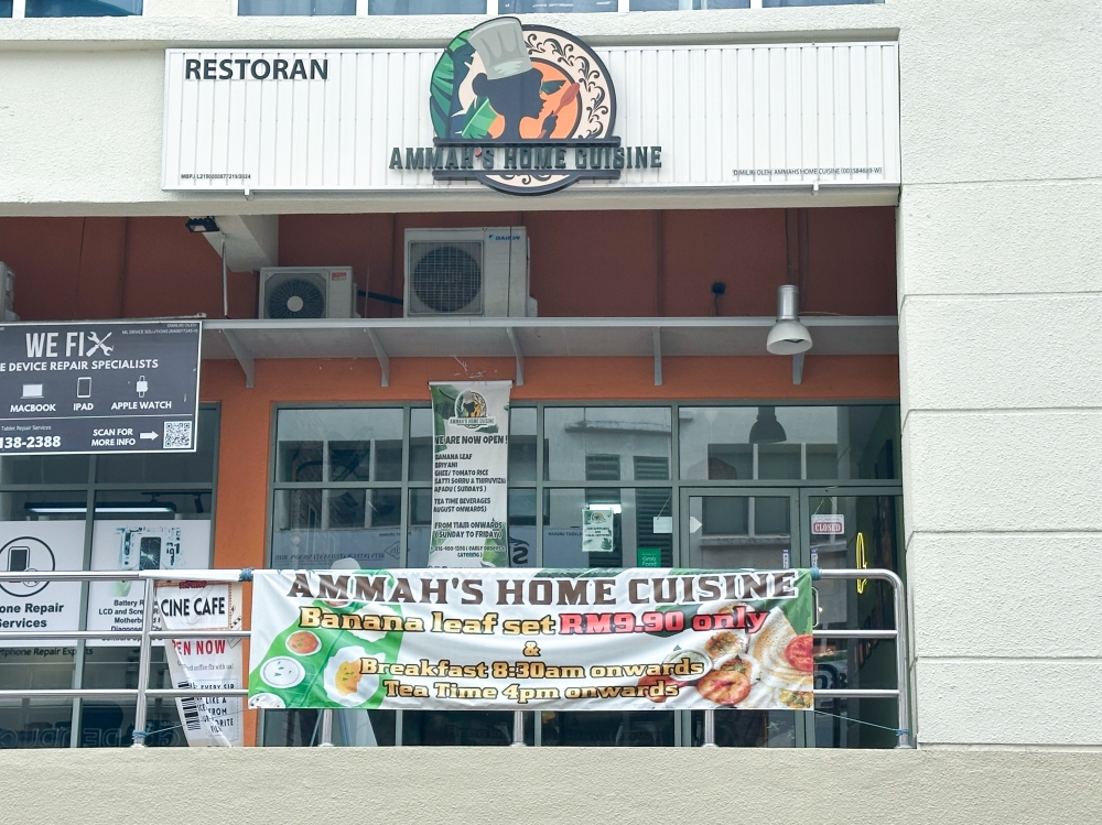 271846 One can spot the eatery from the roadside, directly opposite Zus Coffee within Damansara Perdana.