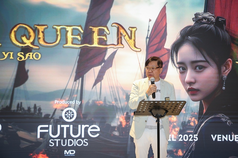 273336-1 Future Studios president and the movie’s executive producer Professor Yoki Chin said the film stands to demonstrate that a movie with fully AI-generated visuals is possible. — Picture by Yusof Mat Isa